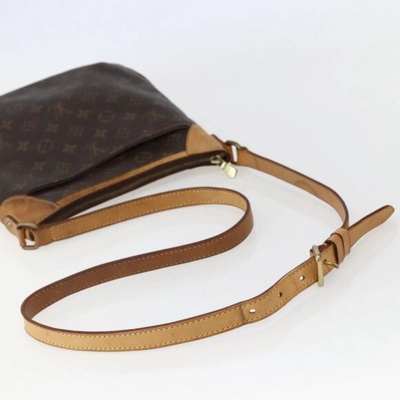 LOUIS VUITTON Monogram Odeon PM Shoulder Bag M56390 LV Auth 143943 - Picture 8 of 16